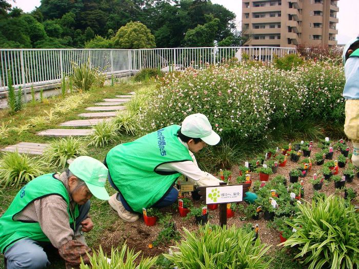 http://www.itozu-zoo.jp/volunteer/blog/images/reaf_garden.JPG