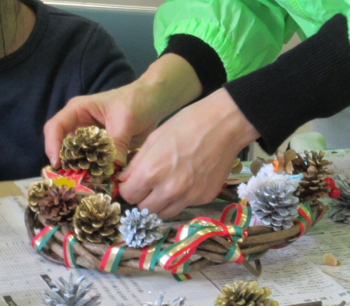 20241214_クリスマスリース作り_2.jpg